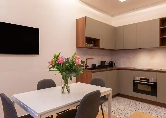 Apartment Faubourg Station Paris