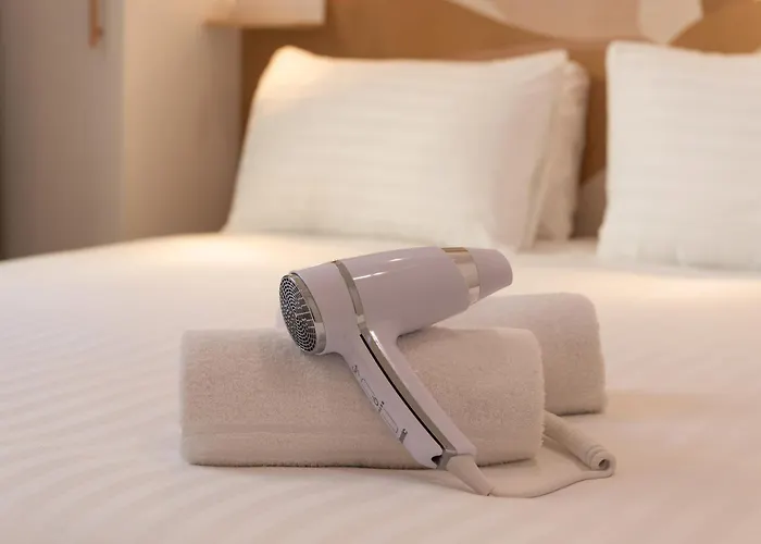 Faubourg Station Apartment *